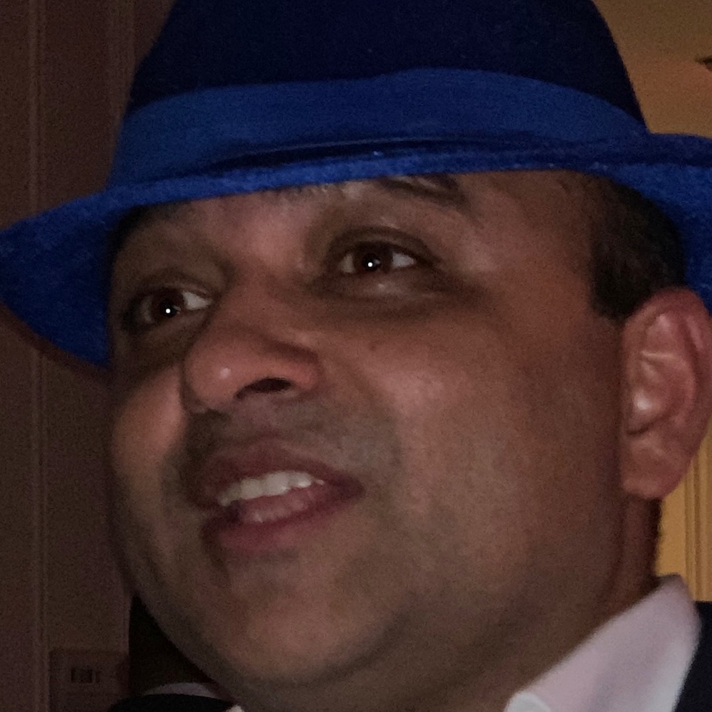 Meet your Posher, Naveed